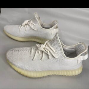 Yeezy 350 Triple White- size 11